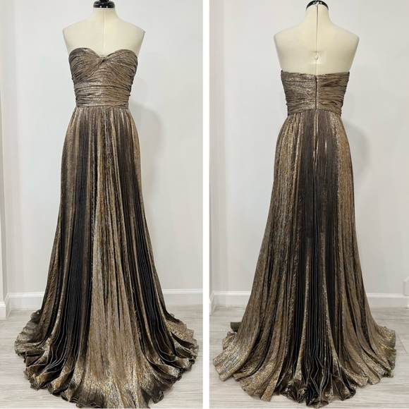 Oscar De La Renta Strapless Ruched Lamé Gown Size 6 - Picture 3 of 11